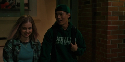 The_Last_Thing_He_Told_Me_S01E01_mkv1232.jpg