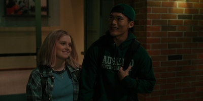 The_Last_Thing_He_Told_Me_S01E01_mkv1233.jpg