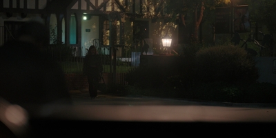 The_Last_Thing_He_Told_Me_S01E01_mkv1317.jpg