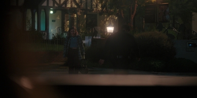 The_Last_Thing_He_Told_Me_S01E01_mkv1322.jpg