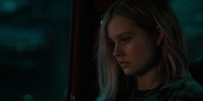 The_Last_Thing_He_Told_Me_S01E01_mkv1560.jpg