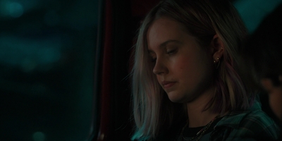The_Last_Thing_He_Told_Me_S01E01_mkv1562.jpg