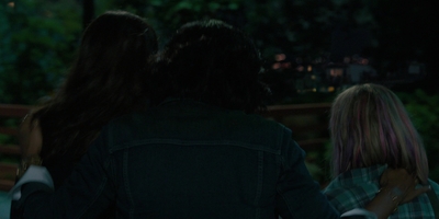 The_Last_Thing_He_Told_Me_S01E01_mkv1619.jpg