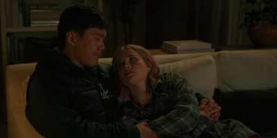 The_Last_Thing_He_Told_Me_S01E01_mkv1822.jpg