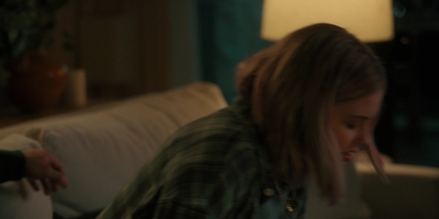 The_Last_Thing_He_Told_Me_S01E01_mkv1835.jpg