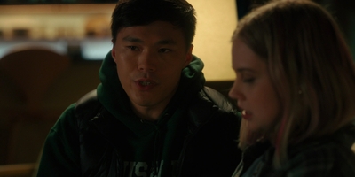 The_Last_Thing_He_Told_Me_S01E01_mkv1845.jpg