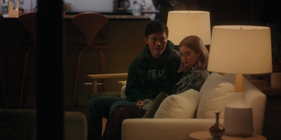 The_Last_Thing_He_Told_Me_S01E01_mkv1864.jpg