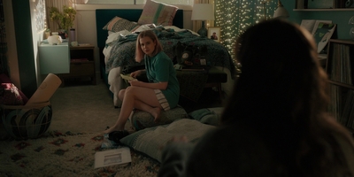 The_Last_Thing_He_Told_Me_S01E01_mkv2281.jpg