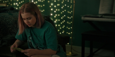 The_Last_Thing_He_Told_Me_S01E01_mkv2291.jpg