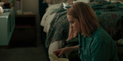 The_Last_Thing_He_Told_Me_S01E01_mkv2325.jpg