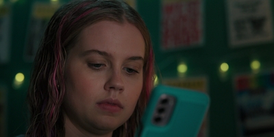 The_Last_Thing_He_Told_Me_S01E02_mkv2884.jpg