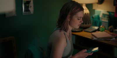 The_Last_Thing_He_Told_Me_S01E02_mkv2911.jpg
