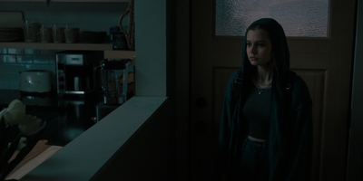 The_Last_Thing_He_Told_Me_S01E02_mkv3866.jpg