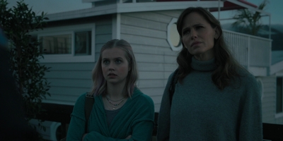 The_Last_Thing_He_Told_Me_S01E02_mkv3967.jpg