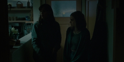 The_Last_Thing_He_Told_Me_S01E02_mkv4001.jpg