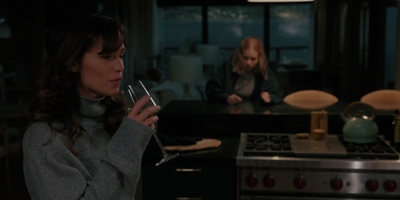 The_Last_Thing_He_Told_Me_S01E02_mkv4055.jpg