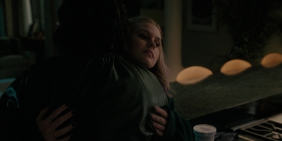 The_Last_Thing_He_Told_Me_S01E02_mkv4108.jpg