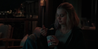 The_Last_Thing_He_Told_Me_S01E02_mkv4214.jpg