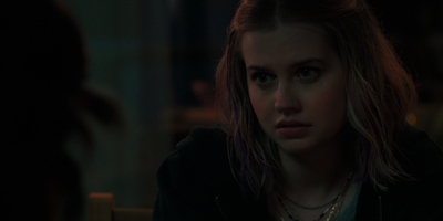 The_Last_Thing_He_Told_Me_S01E02_mkv4278.jpg
