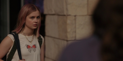The_Last_Thing_He_Told_Me_S01E03_mkv0327.jpg