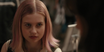 The_Last_Thing_He_Told_Me_S01E03_mkv0403.jpg