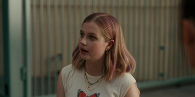 The_Last_Thing_He_Told_Me_S01E03_mkv0473.jpg