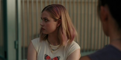 The_Last_Thing_He_Told_Me_S01E03_mkv0501.jpg