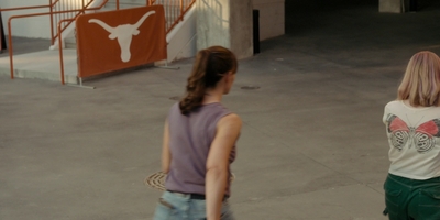 The_Last_Thing_He_Told_Me_S01E03_mkv0506.jpg