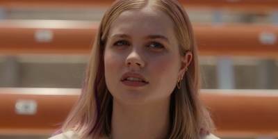 The_Last_Thing_He_Told_Me_S01E03_mkv0533.jpg