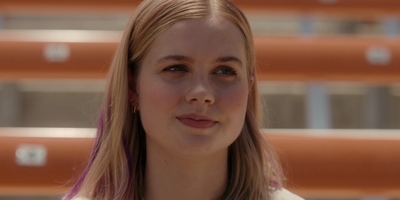 The_Last_Thing_He_Told_Me_S01E03_mkv0539.jpg