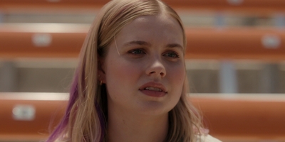 The_Last_Thing_He_Told_Me_S01E03_mkv0567.jpg