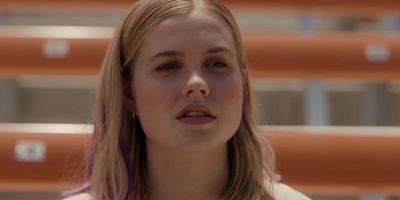 The_Last_Thing_He_Told_Me_S01E03_mkv0570.jpg