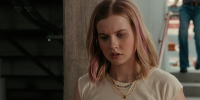 The_Last_Thing_He_Told_Me_S01E03_mkv0597.jpg