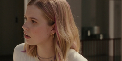 The_Last_Thing_He_Told_Me_S01E03_mkv0625.jpg