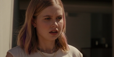 The_Last_Thing_He_Told_Me_S01E03_mkv0650.jpg