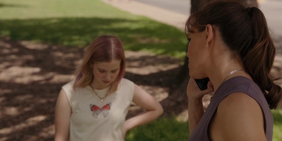 The_Last_Thing_He_Told_Me_S01E03_mkv0780.jpg