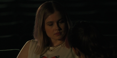 The_Last_Thing_He_Told_Me_S01E03_mkv0911.jpg