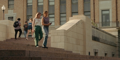 The_Last_Thing_He_Told_Me_S01E03_mkv1009.jpg