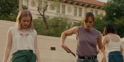 The_Last_Thing_He_Told_Me_S01E03_mkv1014.jpg