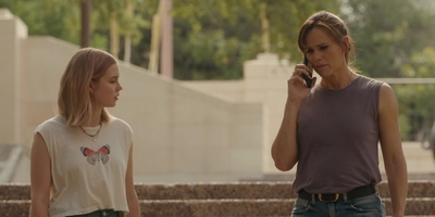 The_Last_Thing_He_Told_Me_S01E03_mkv1064.jpg