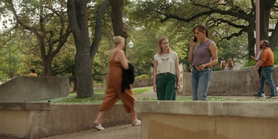 The_Last_Thing_He_Told_Me_S01E03_mkv1071.jpg