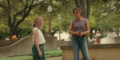 The_Last_Thing_He_Told_Me_S01E03_mkv1132.jpg