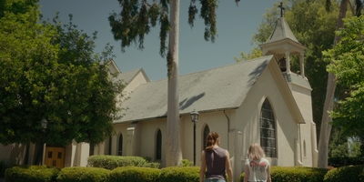 The_Last_Thing_He_Told_Me_S01E03_mkv1281.jpg