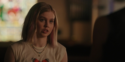 The_Last_Thing_He_Told_Me_S01E03_mkv1322.jpg