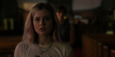 The_Last_Thing_He_Told_Me_S01E03_mkv1339.jpg