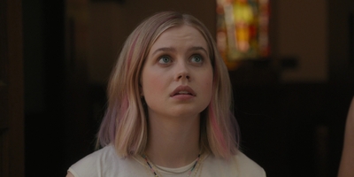 The_Last_Thing_He_Told_Me_S01E03_mkv1396.jpg