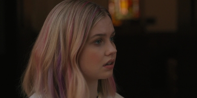 The_Last_Thing_He_Told_Me_S01E03_mkv1403.jpg