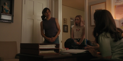 The_Last_Thing_He_Told_Me_S01E03_mkv1413.jpg