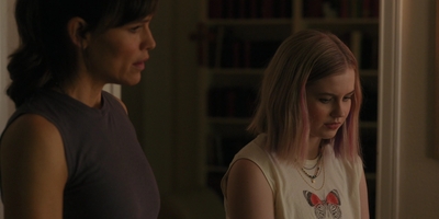 The_Last_Thing_He_Told_Me_S01E03_mkv1428.jpg