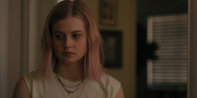 The_Last_Thing_He_Told_Me_S01E03_mkv1493.jpg